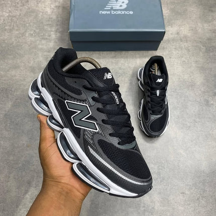 NB 2000 Black White