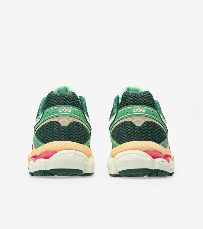 Gel-Cumulus 16 Green Cream Ivory