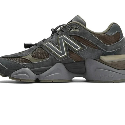 NB 9060 Blacktop Dark Moss