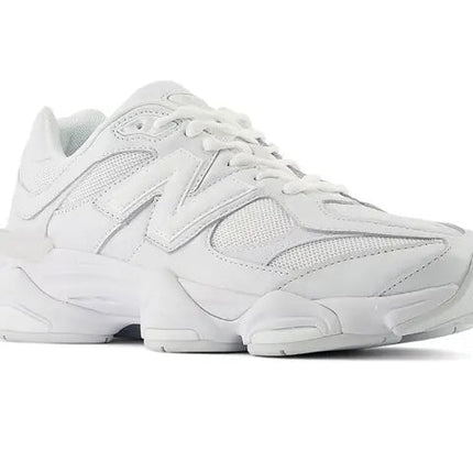 NB 9060 Total White