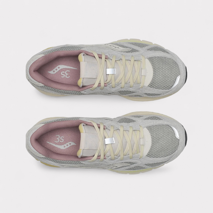 3SIXTEEN X Saucony Guide 7 v7.3 - Graphite
