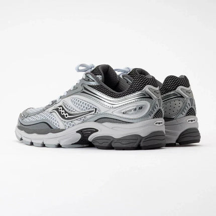 Saucony Progrid Omni 9 Microchip Gris