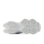 NB 9060 'Triple White' – Image 5